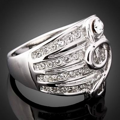 TREBLE CLEF SWAROVSKI CRYSTAL DRESS RING-sz9.5